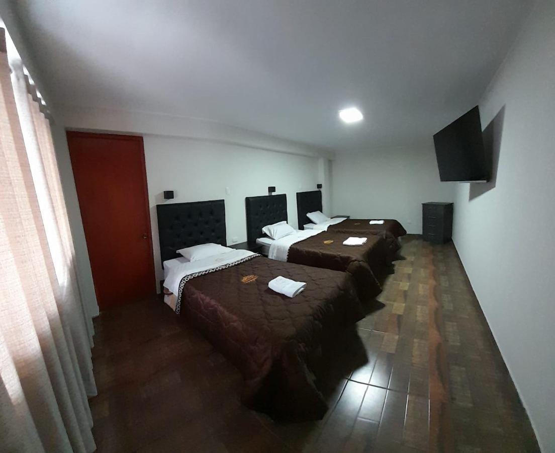 Ronald Hotel Чурин Екстериор снимка
